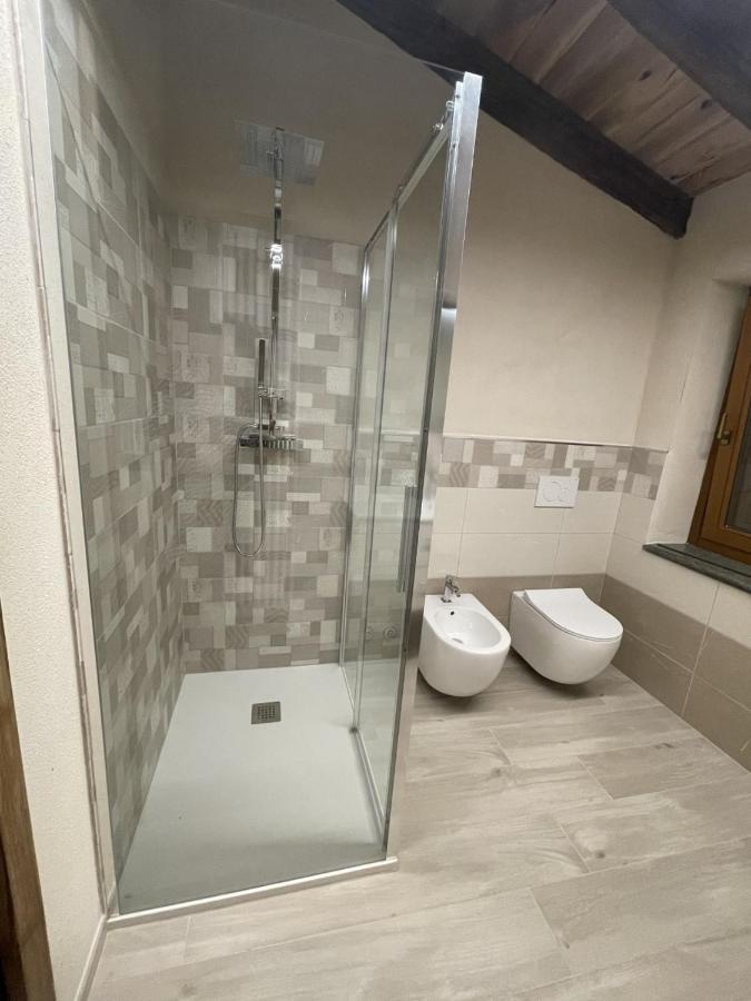 Profumo Di Legno Apartment Aosta Bagian luar foto